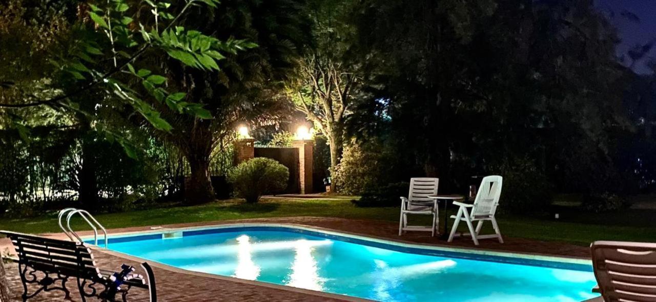 Ruda Lodge Exclusive Bed & Breakfast General Rodríguez Екстериор снимка
